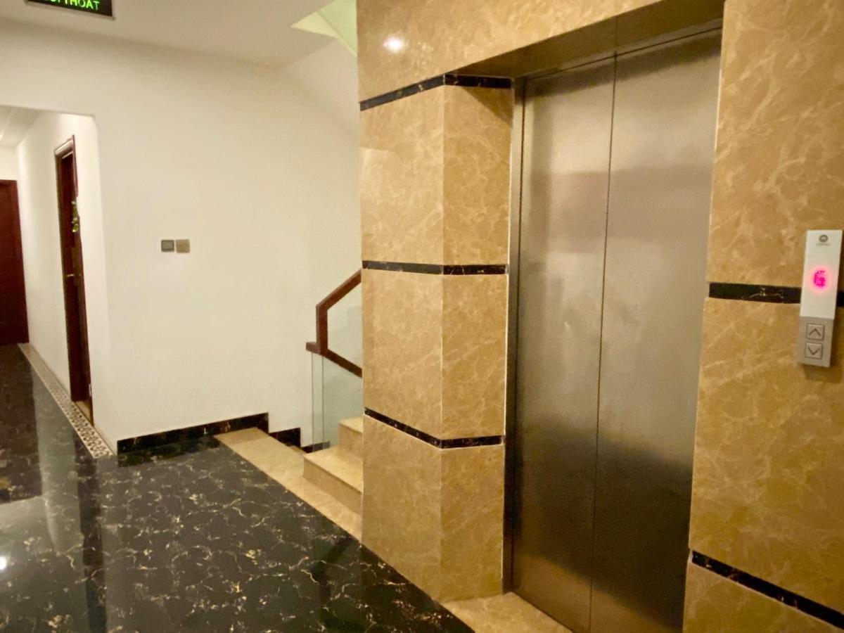Spring Airport Hotel ホーチミン市 エクステリア 写真